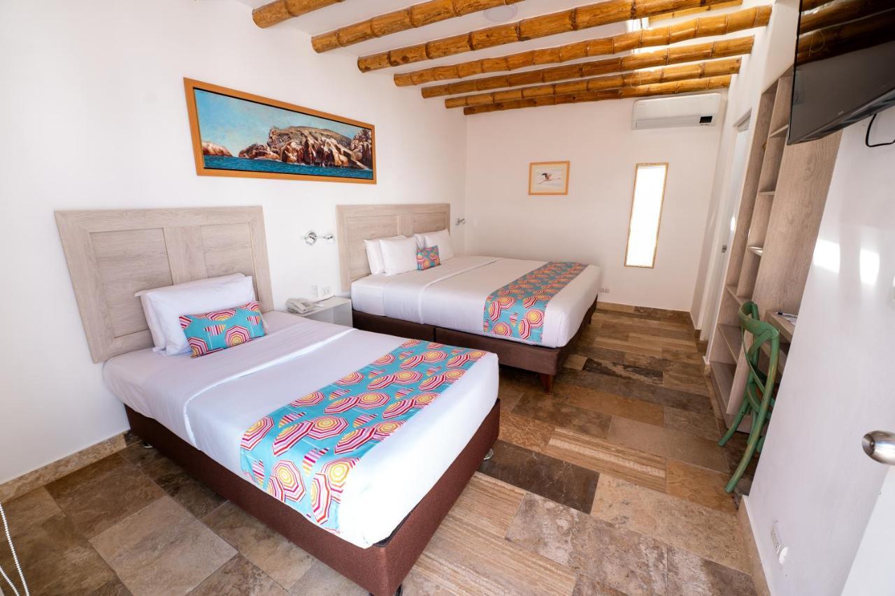Atoq Paracas Reserva Exterior foto